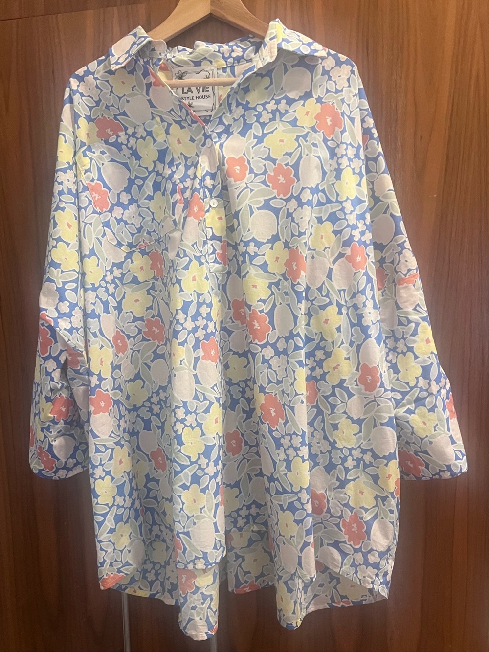 La Vie Style House Boyfriend Shirt